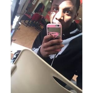 Meet your Posher, Jakari